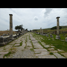 Die sog. Hallenstraße, Teil der heiligen Straße, die von Pergamon zum Asklepieion führte